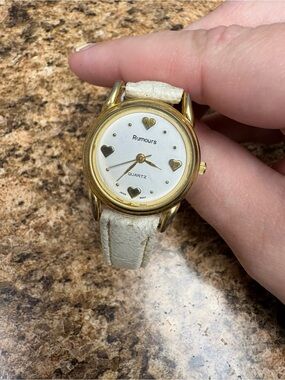 Vintage Rumours Heart Dial Quartz Watch White Leather Strap Gold Tone